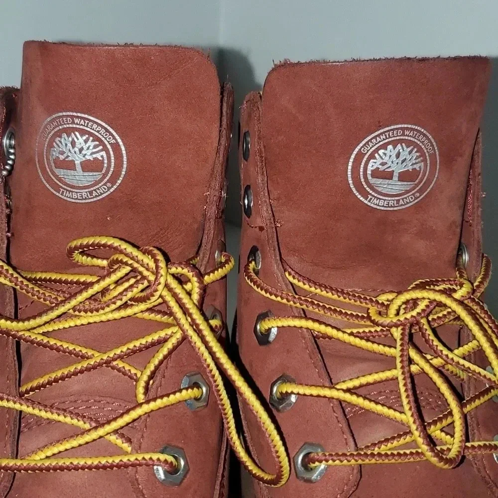 Rust/ Burgundy Timberland Boots Men's 6.5/Women's 9